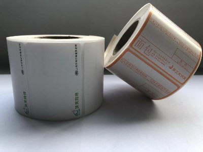 不干胶标签这样使用光油，效果超乎你想象！！